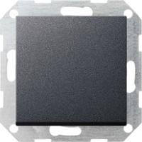 Gira 012328 Кнопочный выключатель 10 AX 250 В~ с вертикально расположенной клавишейПерекрестный выключатель