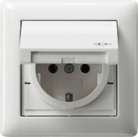 Gira 1157 03 Розетка SCHUKO 16 A 250 В ~ с откидной крышкой, включая набор уплотнителей IP44 и установочную рамку Standard 55