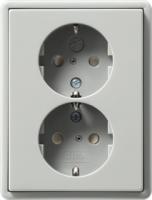 Gira 0783 42 Двойная розетка SCHUKO 16 A 250 В~ с затвором (shutter) и символом , в комплекте с установочной рамкой