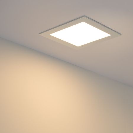 Оборудование Arlight 020131 Светильник DL-172x172M-15W White (Arlight, IP40 Металл, 3 года) по выгодной цене. Купить в Москве со скидкой.