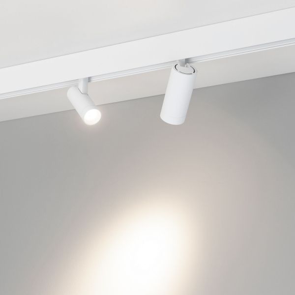 Оборудование Arlight 035868 Светильник MAG-ORIENT-SPOT-R35-6W Day4000 (WH, 24 deg, 48V) (Arlight, IP20 Металл, 3 года) по выгодной цене. Купить в Москве со скидкой.