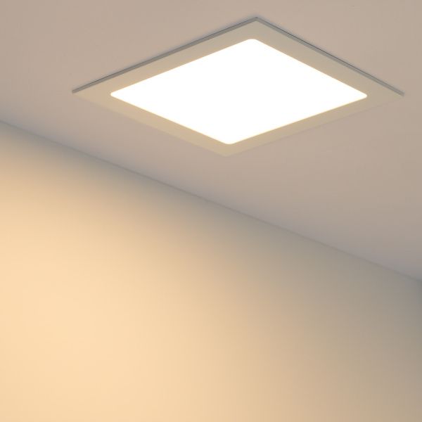 Оборудование Arlight 021917 Светильник DL-192x192M-18W White (Arlight, IP40 Металл, 3 года) по выгодной цене. Купить в Москве со скидкой.