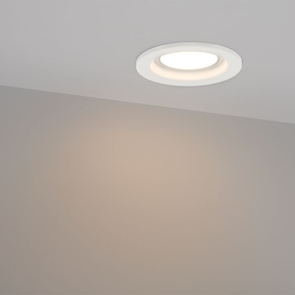 Оборудование Arlight 018420 Светодиодный светильник LTD-70WH 5W Warm White 120deg (Arlight, IP40 Металл, 3 года) по выгодной цене. Купить в Москве со скидкой.