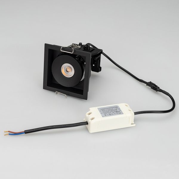 Оборудование Arlight 026875 Светильник CL-SIMPLE-S80x80-9W Day4000 (BK, 45 deg) (Arlight, IP20 Металл, 3 года) по выгодной цене. Купить в Москве со скидкой.