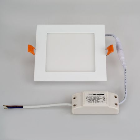 Оборудование Arlight 020130 Светильник DL-142x142M-13W Warm White (Arlight, IP40 Металл, 3 года) по выгодной цене. Купить в Москве со скидкой.